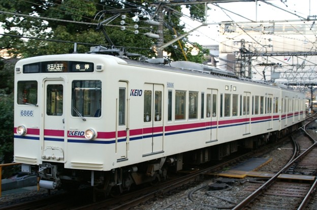 ワンマン運転対応車の入れ替え作業