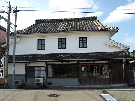 P8244389