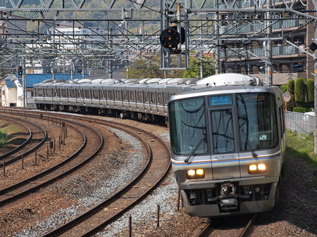 223系新快速 東海道本線サントリーカーブ4