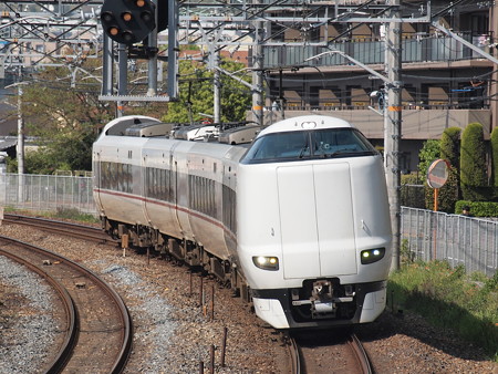 287系こうのとり回送 東海道本線サントリーカーブ