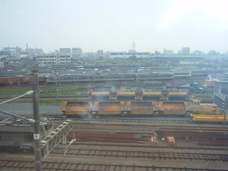 新幹線の車窓（岡山界隈）