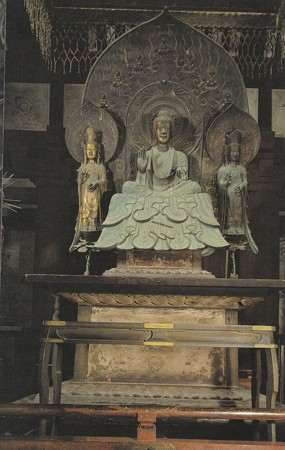 法隆寺金堂三尊
