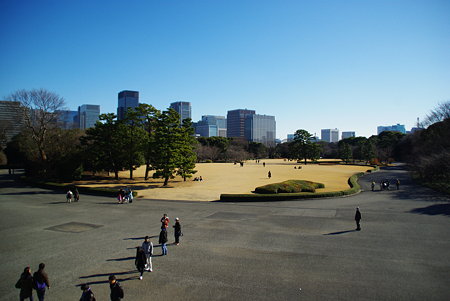 江戸城本丸跡地からの風景