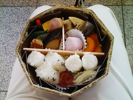 081013-駅弁 (1)