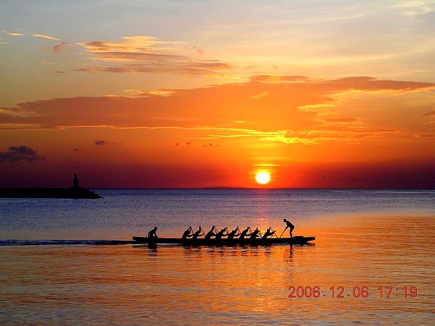 マニラ湾夕陽とボート