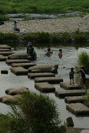 亀石での水遊び0807ta