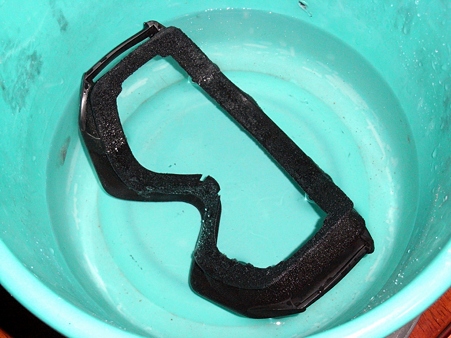 熱いお湯に浸けながらとか